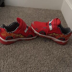 Boys - CARS light up shoes - 11c